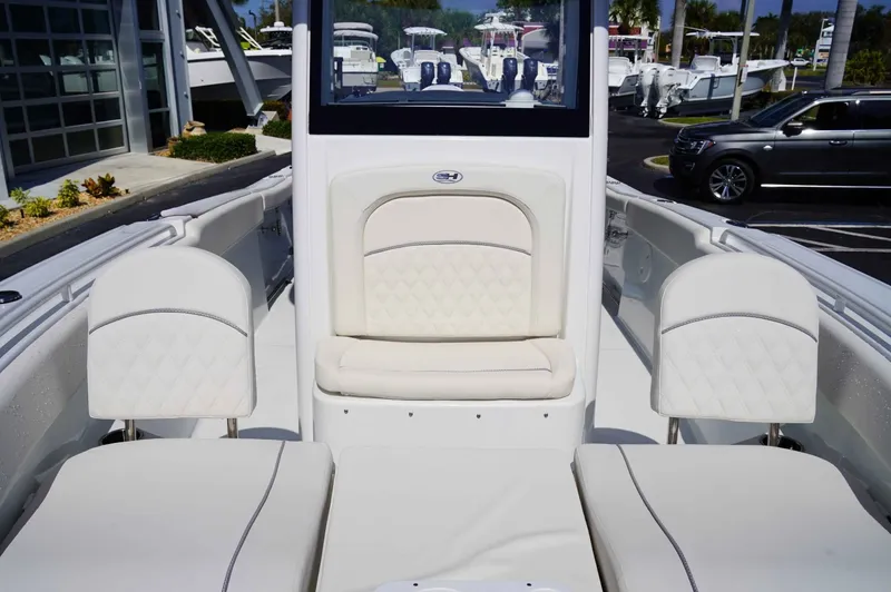 Slide: The Image of Sea Hunt Ultra 255SE 2026 - 6203879