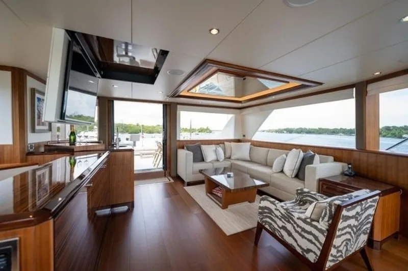Slide: The Image of Ocean Alexander Motoryacht 100 2019 - 6203921
