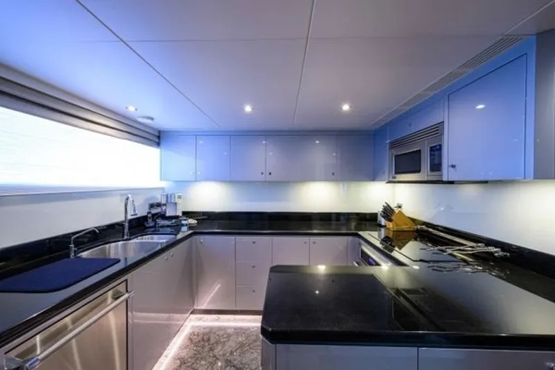 Slide: The Image of Ocean Alexander Motoryacht 100 2019 - 6203934
