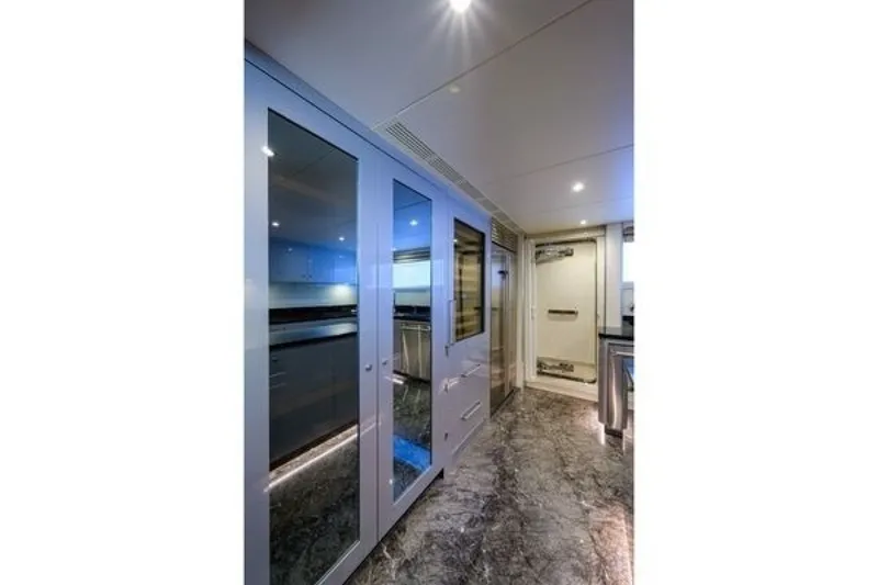 Slide: The Image of Ocean Alexander Motoryacht 100 2019 - 6203937
