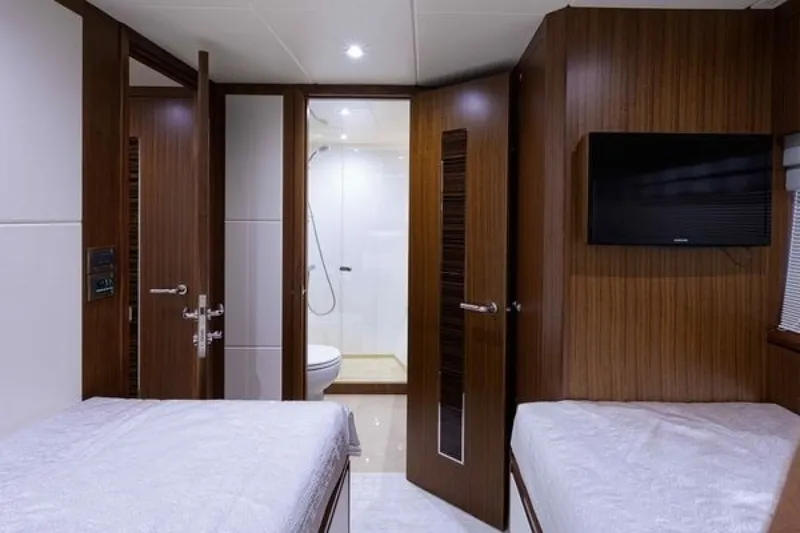 Slide: The Image of Ocean Alexander Motoryacht 100 2019 - 6203964