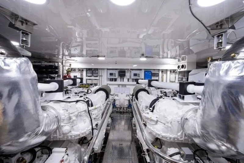 Slide: The Image of Ocean Alexander Motoryacht 100 2019 - 6203975