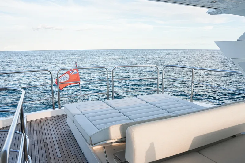 Slide: The Image of Sunseeker 76 YACHT 2019 - 6204093