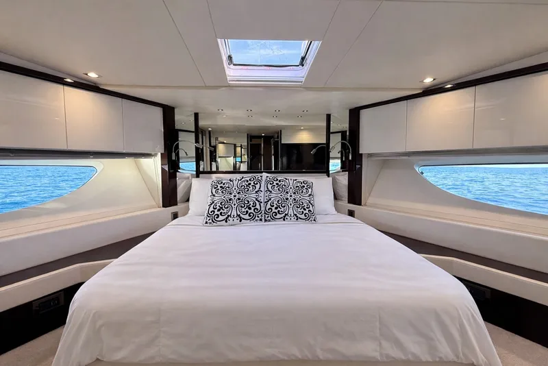 Slide: The Image of Sunseeker 76 YACHT 2019 - 6204106