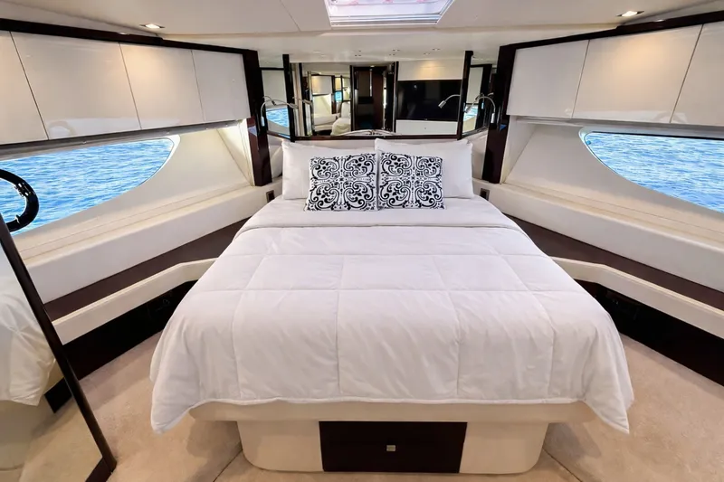 Slide: The Image of Sunseeker 76 YACHT 2019 - 6204109