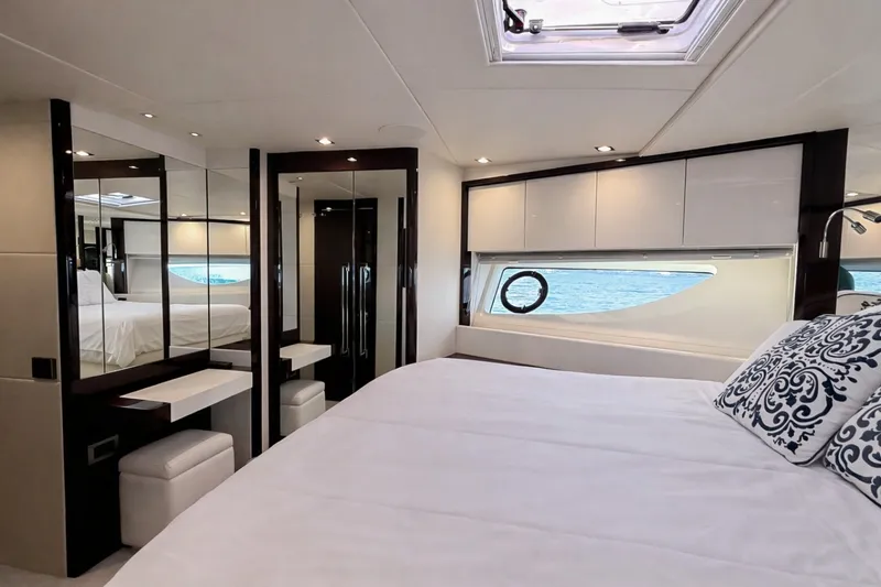 Slide: The Image of Sunseeker 76 YACHT 2019 - 6204107