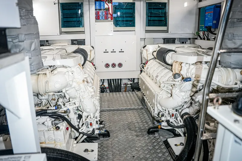 Slide: The Image of Sunseeker 76 YACHT 2019 - 6204104