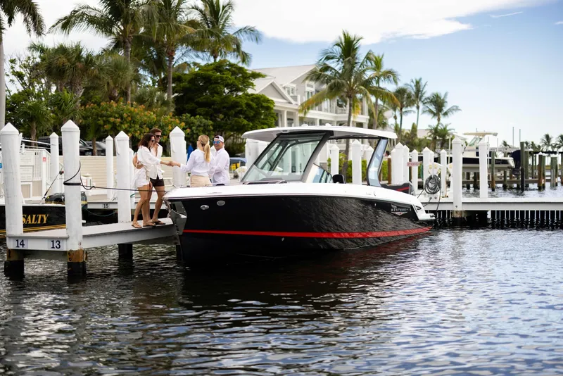Slide: The Image of Monterey Elite 30 OB 2027 - 6204216