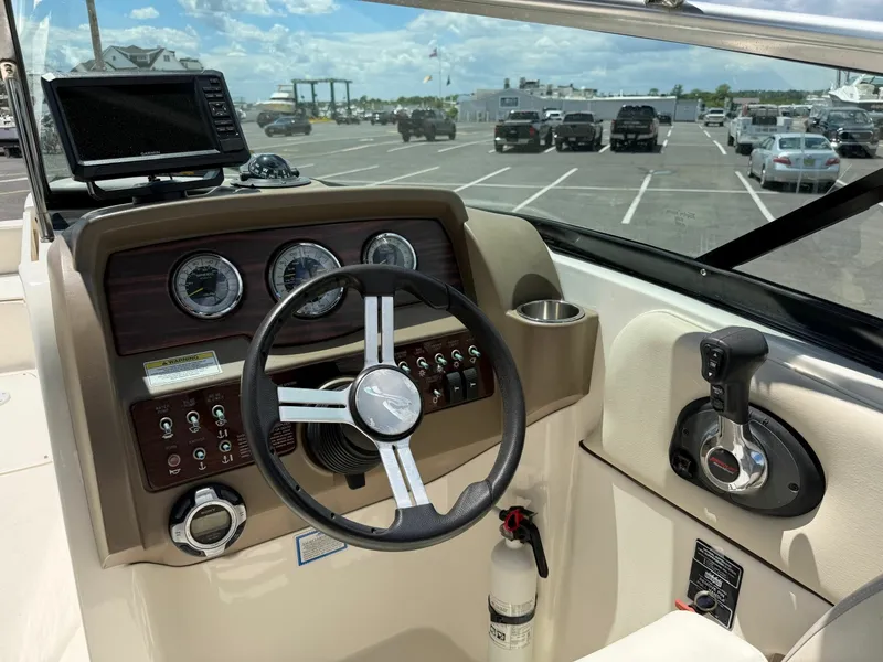 Slide: The Image of Sea Ray 300 Sundeck 2013 - 6204323
