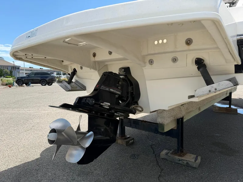 Slide: The Image of Sea Ray 300 Sundeck 2013 - 6204315