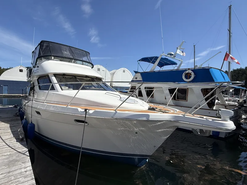 Slide: The Image of Bayliner 3788 1998 - 6216518