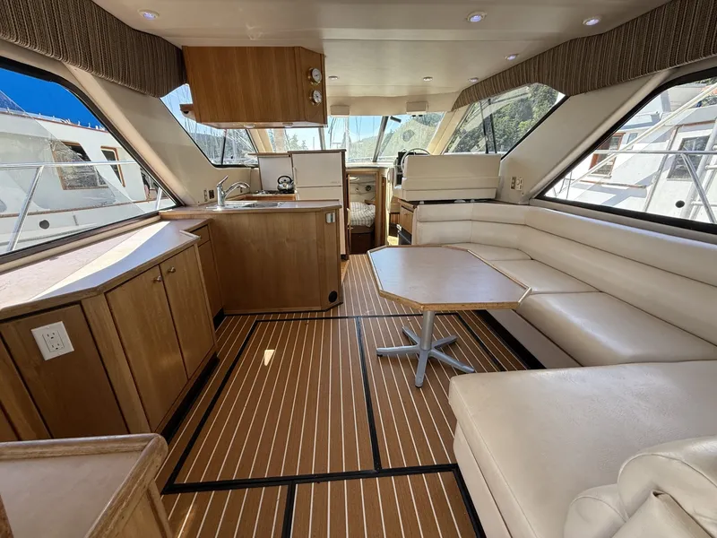 Slide: The Image of Bayliner 3788 1998 - 6216537