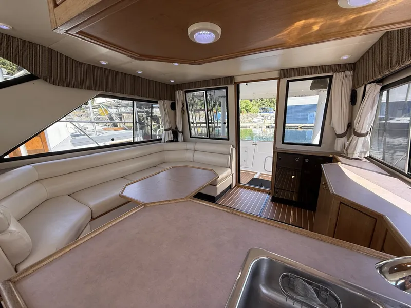 Slide: The Image of Bayliner 3788 1998 - 6216544