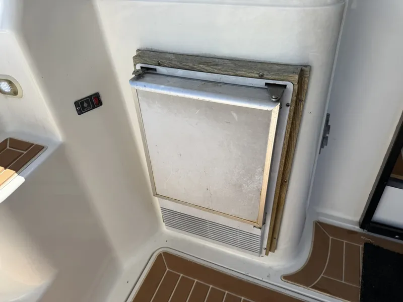 Slide: The Image of Bayliner 3788 1998 - 6216572