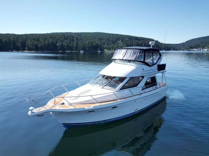 Slide: The Image of Bayliner 3788 1998 - 6216515