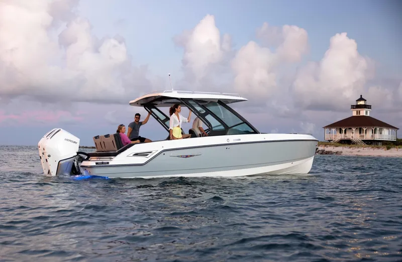 Slide: The Image of Monterey Elite 30 OB 2027 - 6223073