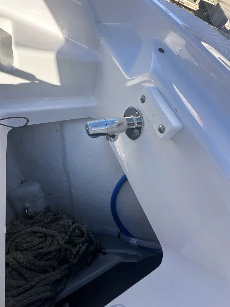Slide: The Image of Blackfin 272 CC - Bow Storage 2025 Blackfin 272 CC - 6223278