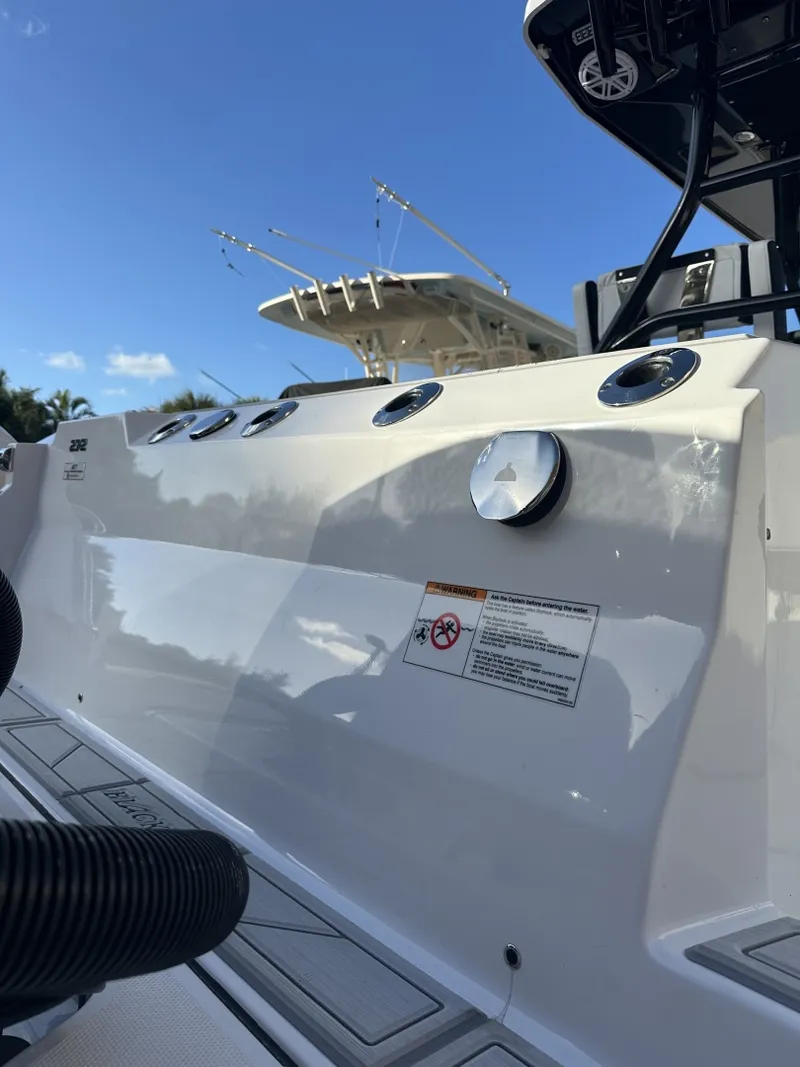 Slide: The Image of Blackfin 272 CC - 2025 Blackfin 272 CC - 6223290