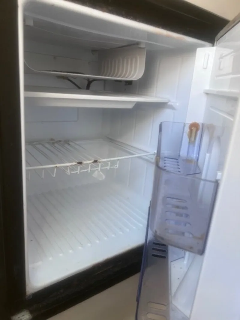 Slide: The Image of Fridge - 6223310
