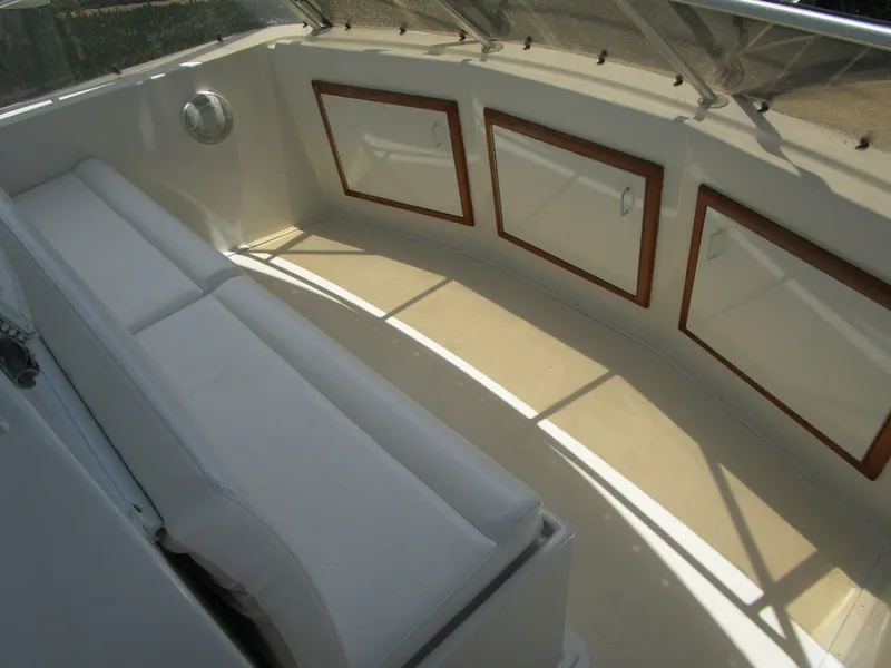 Slide: The Image of Foward FB Seating - 6332572