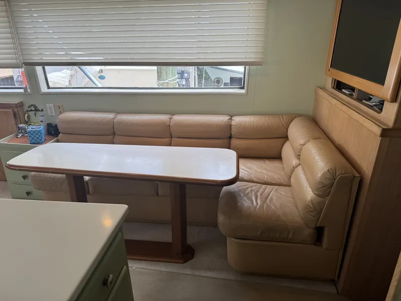 Slide: The Image of Dining Settee - 6332597