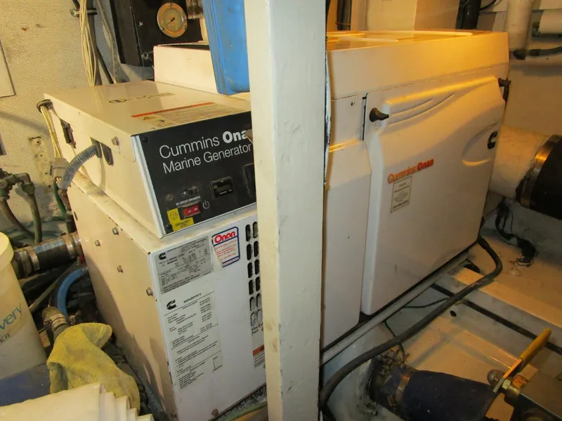 Slide: The Image of Newer Generators - 6332581