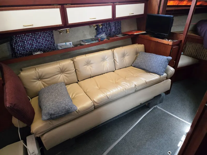 Slide: The Image of Cruisers Ultra Vee 336 1984 - 6225431
