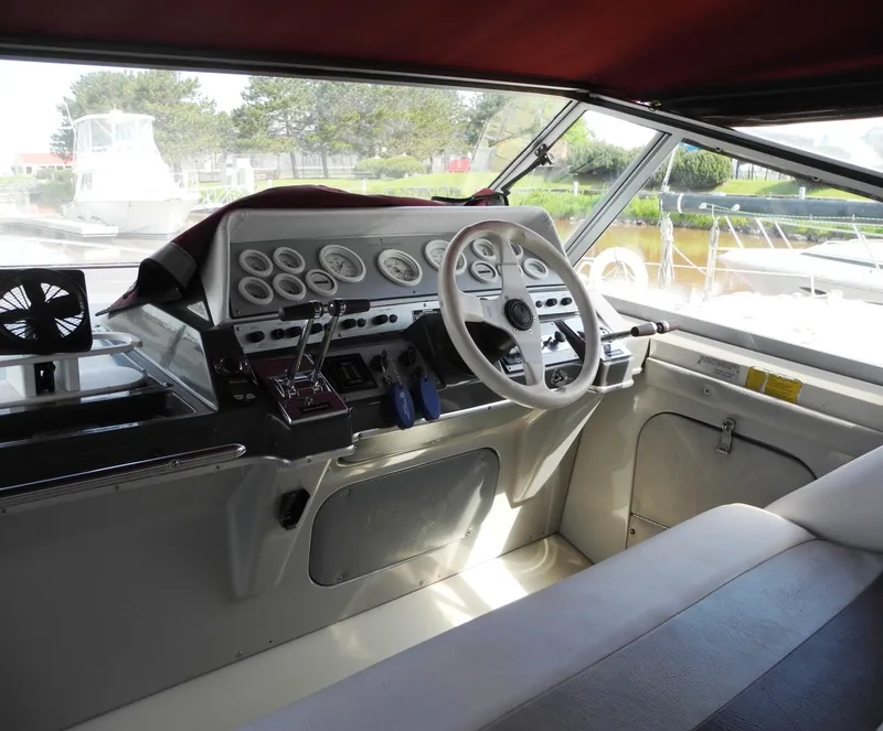 Slide: The Image of Cruisers Ultra Vee 336 1984 - 6225412