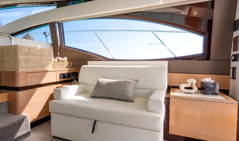 Slide: The Image of Azimut 58 Fly 2011 - 6225253