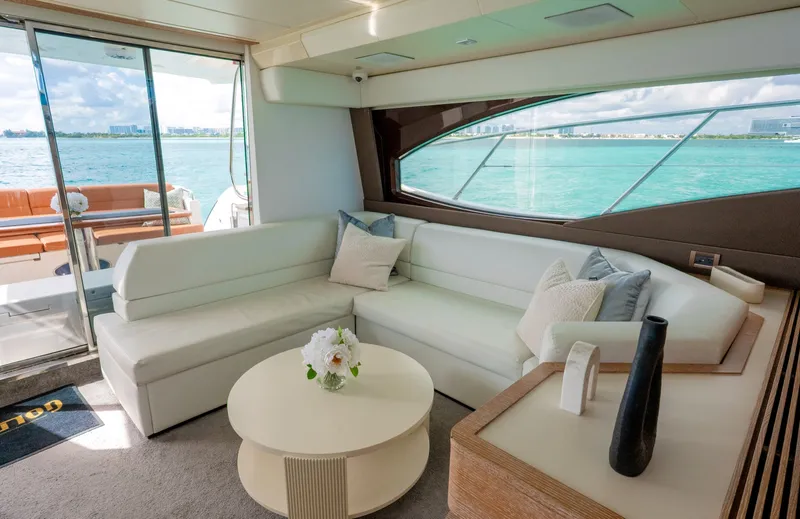 Slide: The Image of Azimut 58 Fly 2011 - 6225258