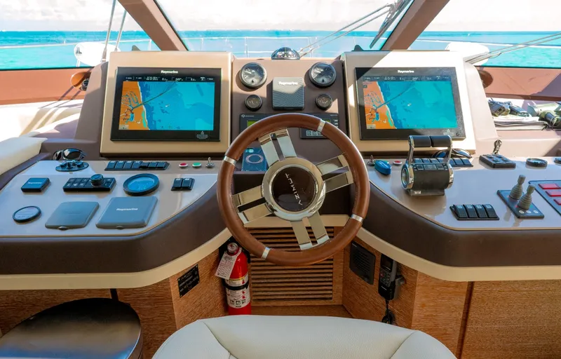 Slide: The Image of Azimut 58 Fly 2011 - 6225248