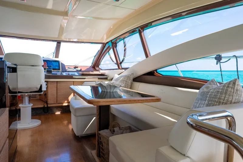 Slide: The Image of Azimut 58 Fly 2011 - 6225252