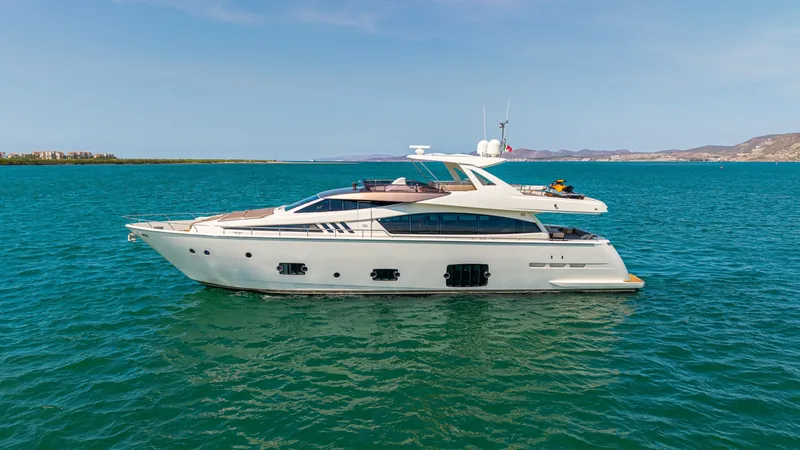 The Image of Ferretti F800 2013 - 6225321