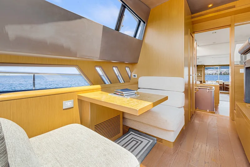 Slide: The Image of Ferretti F800 2013 - 6225334