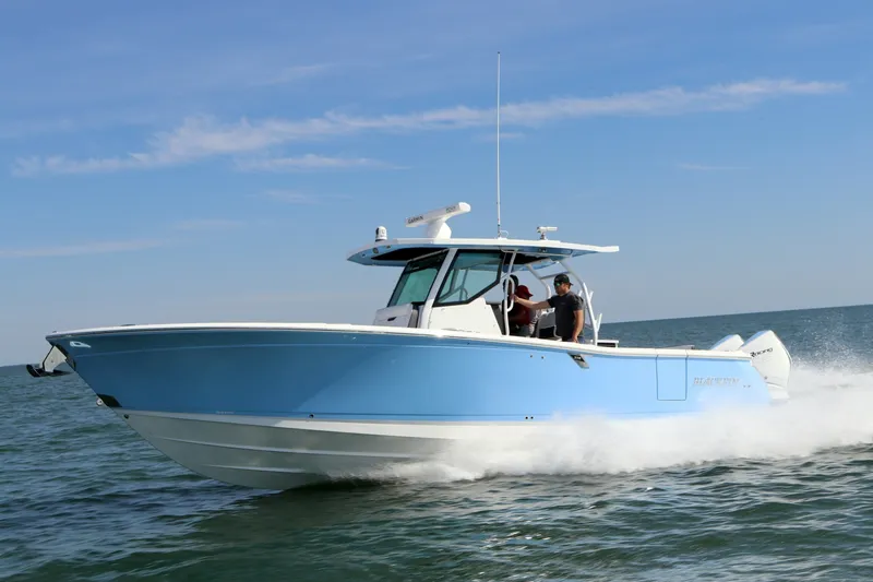 Slide: The Image of Blackfin 332 CC 2027 - 6225746
