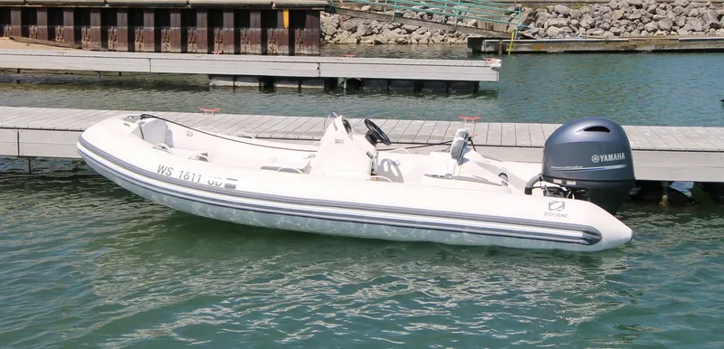 Slide: The Image of Zodiac Yachtline 490 2023 - 6225793