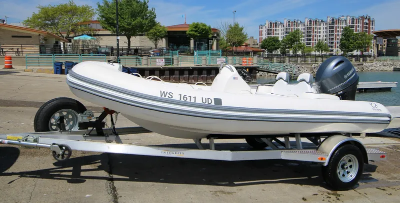 Slide: The Image of Zodiac Yachtline 490 2023 - 6225780