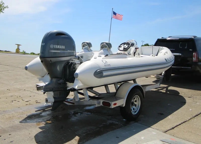 Slide: The Image of Zodiac Yachtline 490 2023 - 6225788
