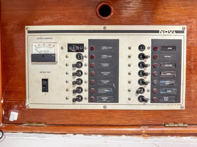 Slide: The Image of Nonsuch 30 1987 - 6474214