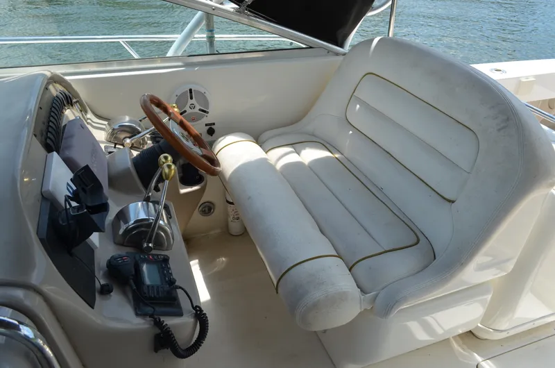 Slide: The Image of Sea Ray Amberjack 290 2001 - 6286707
