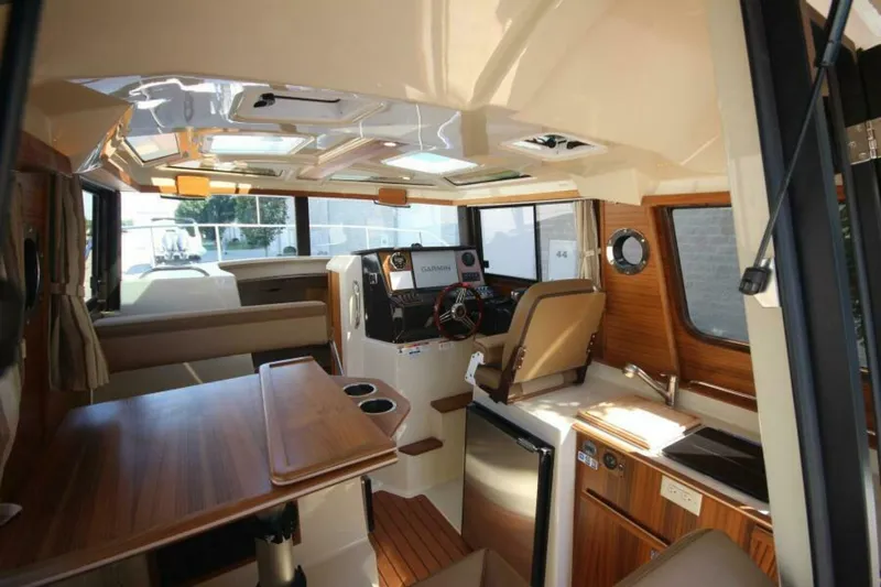 Slide: The Image of Ranger Tug R-25 Luxury Edition 2027 - 7383076