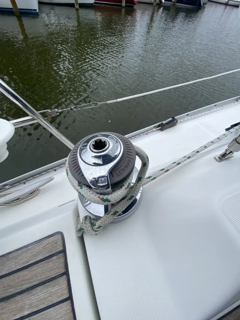 Slide: The Image of Beneteau 373 2004 - 6348029