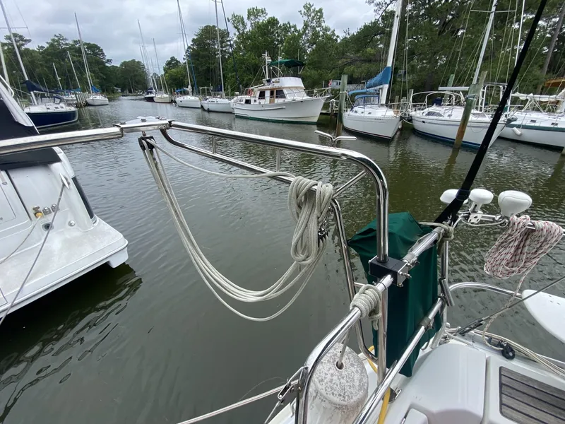 Slide: The Image of Beneteau 373 2004 - 6348067