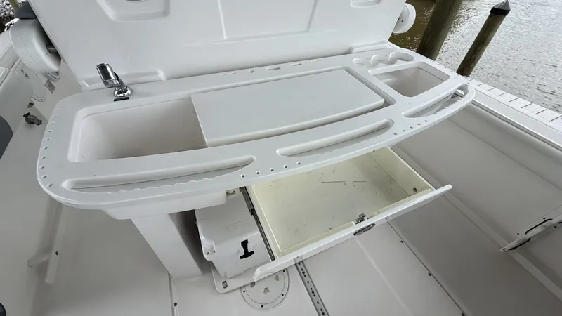 Slide: The Image of Everglades 295 Center Console 2016 - 6289908