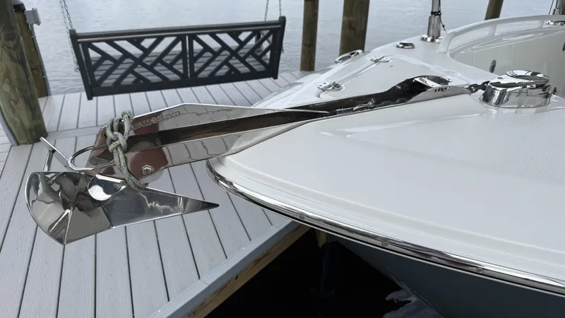 Slide: The Image of Everglades 295 Center Console 2016 - 6289928