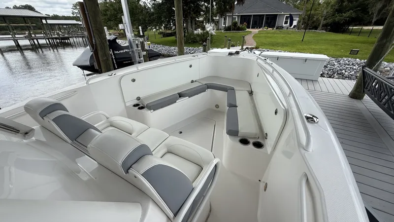 Slide: The Image of Everglades 295 Center Console 2016 - 6289943