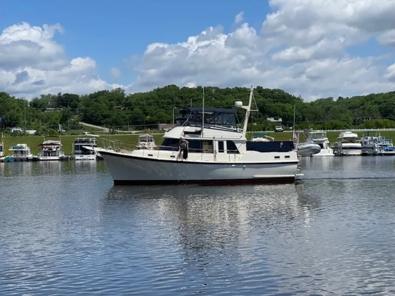 The Image of Hatteras LRC 1981 - undefined