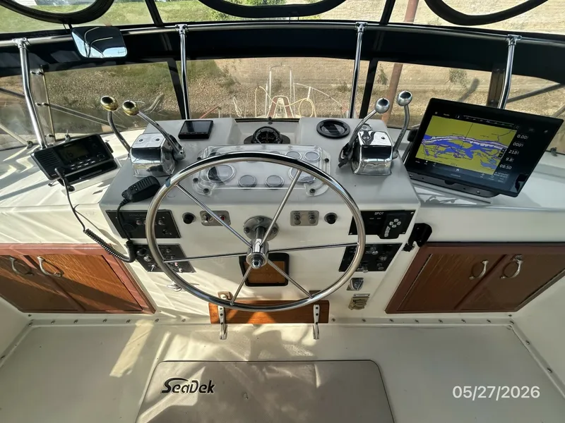 Slide: The Image of 42' Hatteras flybridge helm2 - 6248063