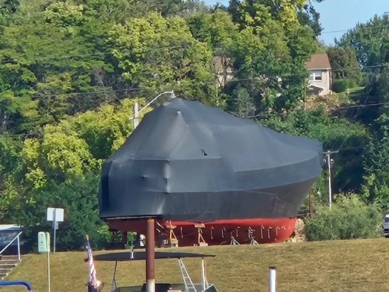 Slide: The Image of 42' Hatteras winter cover2 - 6248137
