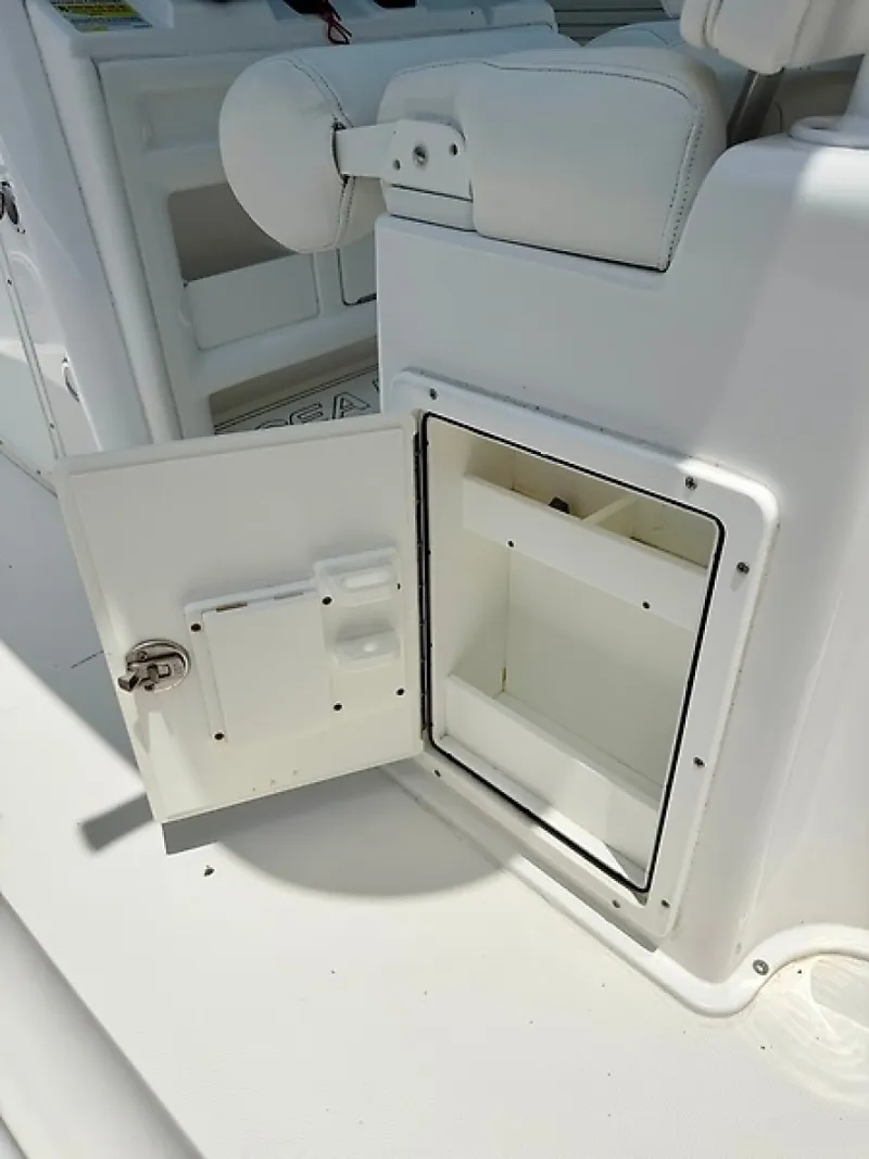 Slide: The Image of 0005730615 - 6248300